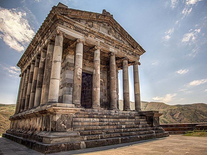 Garni 1