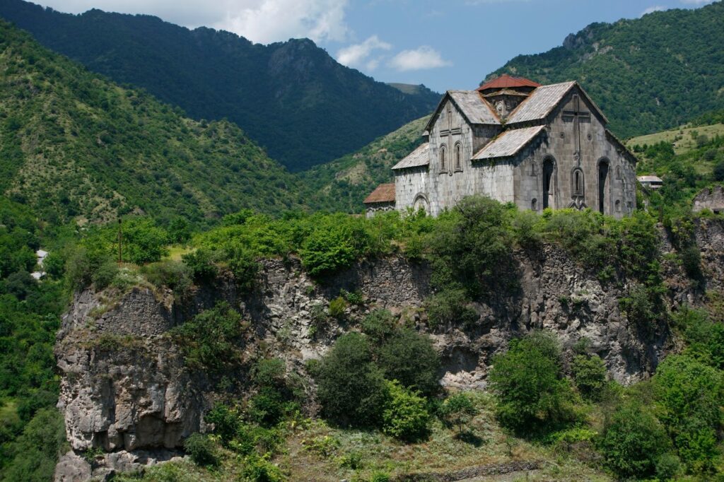 hasghartsin monastery
