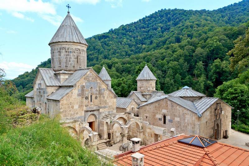Viaje a Armenia Monasterio Haghartsin